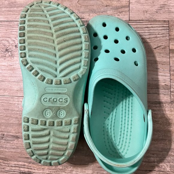 Crocs - Picture 2 of 2